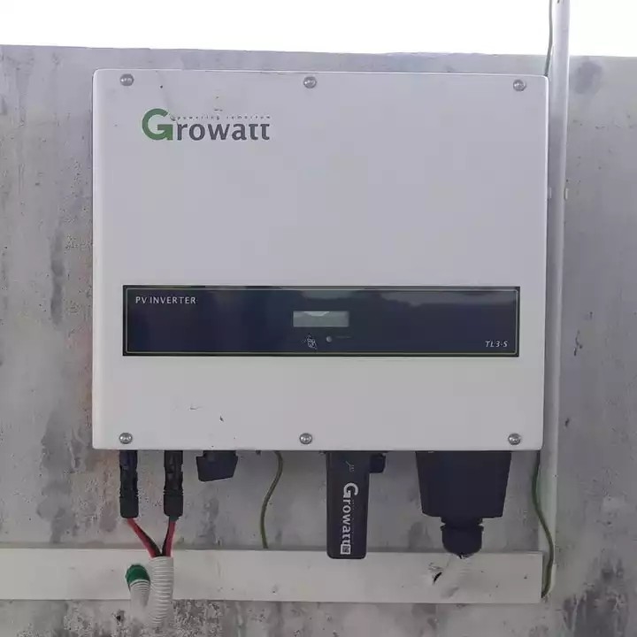 SW10000TL3 - 하이브리드 솔라 시스템을 위한 전력망 태양 에너지 인버터 DC AC 10 kw 위의 Ｓ