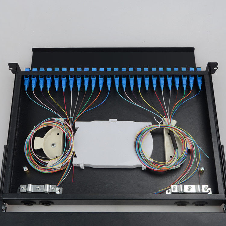 FTTH 광 섬유용 패치 패널 ODF 공항 인치 가동 레일 선반 장착 서랍 19명 48명